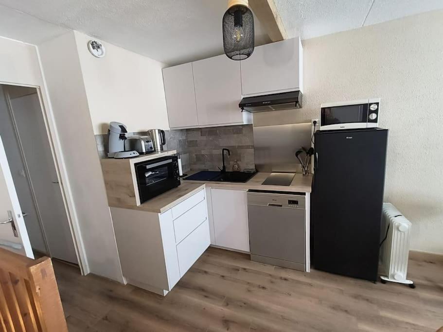 شقة T2 Cosy Au Pied Des Pistes Bagnères-de-Bigorre المظهر الخارجي الصورة
